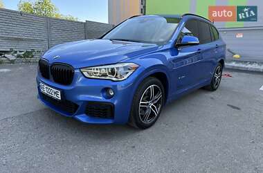Позашляховик / Кросовер BMW X1 2016 в 