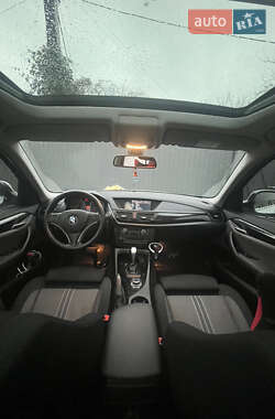 Внедорожник / Кроссовер BMW X1 2011 в 