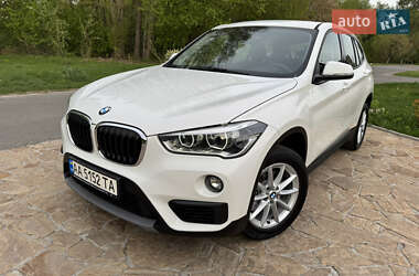Позашляховик / Кросовер BMW X1 2017 в Києві