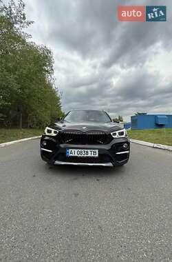 Позашляховик / Кросовер BMW X1 2016 в 