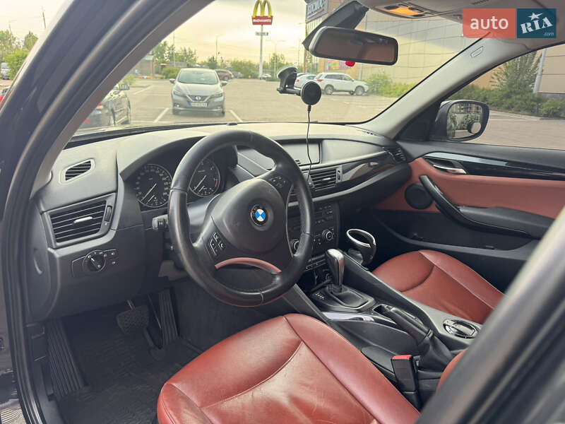 Внедорожник / Кроссовер BMW X1 2010 в Киеве фото 12 Внедорожник / Кроссовер BMW X1 2010 в Киеве