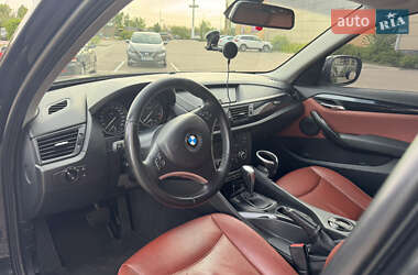 Внедорожник / Кроссовер BMW X1 2010 в 