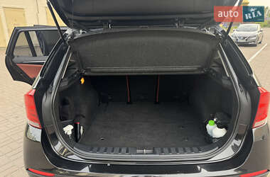 Внедорожник / Кроссовер BMW X1 2010 в 