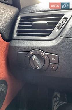 Внедорожник / Кроссовер BMW X1 2010 в 