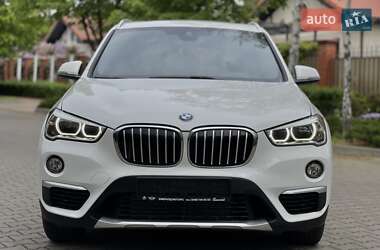Позашляховик / Кросовер BMW X1 2019 в 