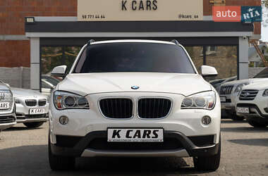 Позашляховик / Кросовер BMW X1 2013 в 