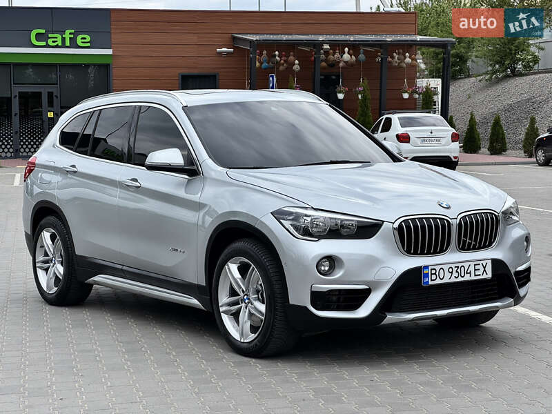Позашляховик / Кросовер BMW X1 2015 в Хмельницькому