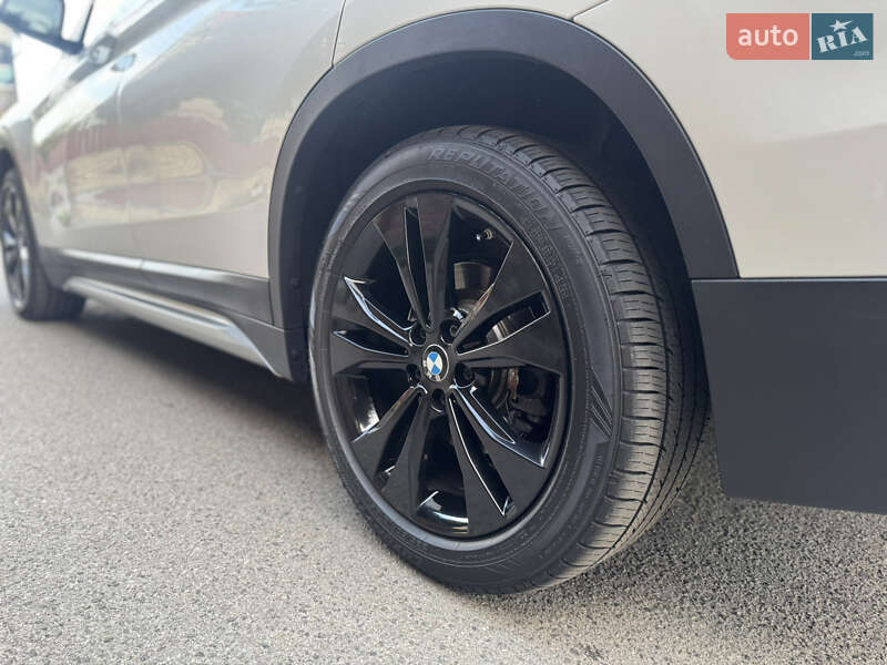Позашляховик / Кросовер BMW X1 2020 в Києві фото 13 Позашляховик / Кросовер BMW X1 2020 в Києві