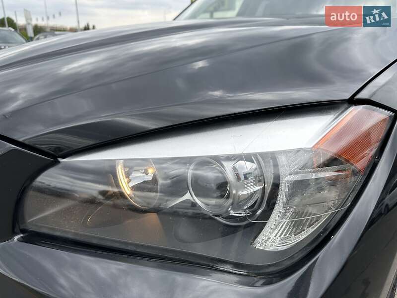 Позашляховик / Кросовер BMW X1 2014 в Києві