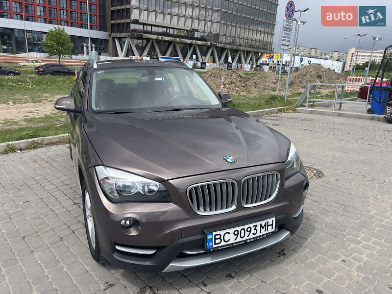 Позашляховик / Кросовер BMW X1 2013 в Львові