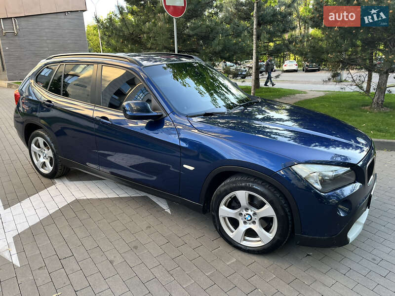 Внедорожник / Кроссовер BMW X1 2010 в Виннице