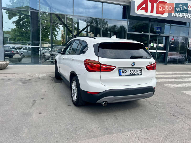 Позашляховик / Кросовер BMW X1 2018 в Дніпрі фото 15 Позашляховик / Кросовер BMW X1 2018 в Дніпрі