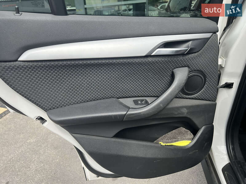 Позашляховик / Кросовер BMW X1 2018 в Дніпрі фото 32 Позашляховик / Кросовер BMW X1 2018 в Дніпрі