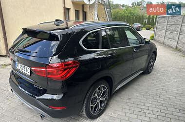 Внедорожник / Кроссовер BMW X1 2018 в 