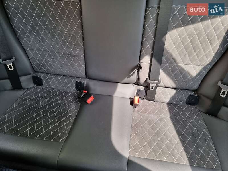 Внедорожник / Кроссовер BMW X1 2010 в Черноморске фото 13 Внедорожник / Кроссовер BMW X1 2010 в Черноморске