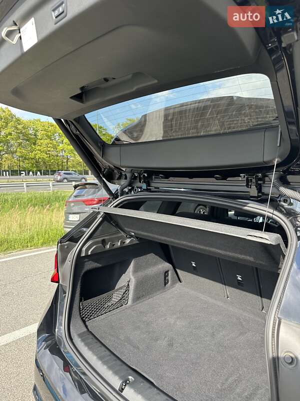 Внедорожник / Кроссовер BMW X1 2023 в Киеве фото 38 Внедорожник / Кроссовер BMW X1 2023 в Киеве