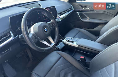 Внедорожник / Кроссовер BMW X1 2023 в 
