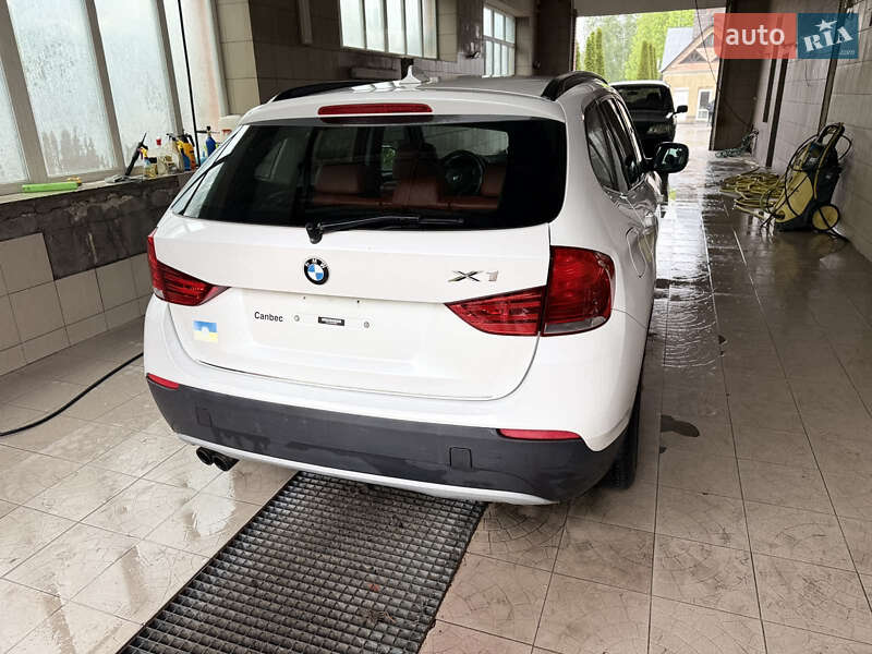 Внедорожник / Кроссовер BMW X1 2012 в Лубнах