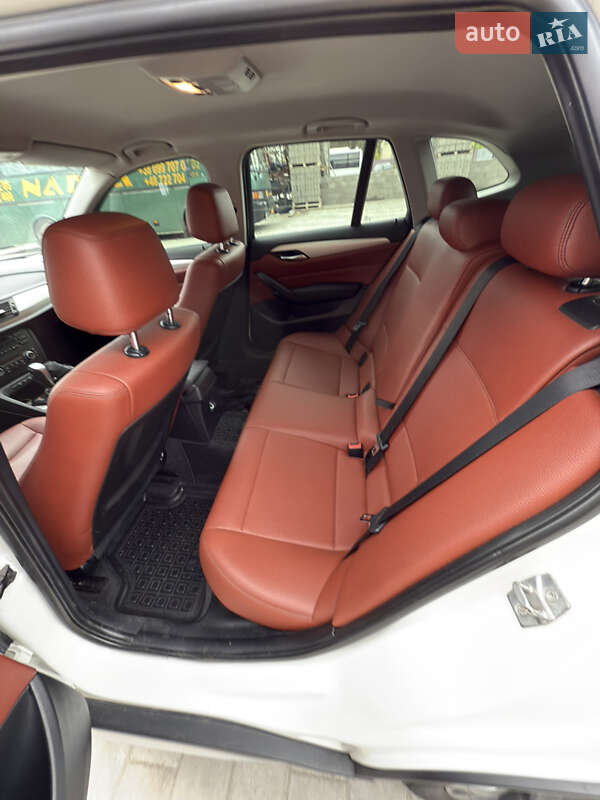 Позашляховик / Кросовер BMW X1 2010 в Зарічному фото 12 Позашляховик / Кросовер BMW X1 2010 в Зарічному