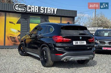 Внедорожник / Кроссовер BMW X1 2018 в 
