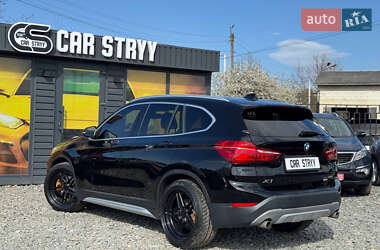 Внедорожник / Кроссовер BMW X1 2018 в 