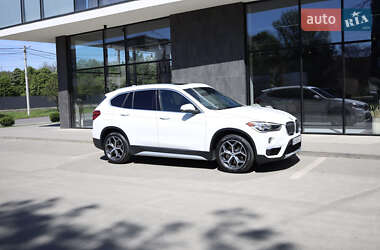Внедорожник / Кроссовер BMW X1 2018 в Ужгороде