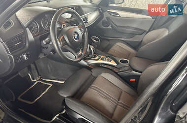Внедорожник / Кроссовер BMW X1 2014 в 