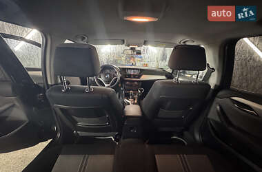 Внедорожник / Кроссовер BMW X1 2014 в 