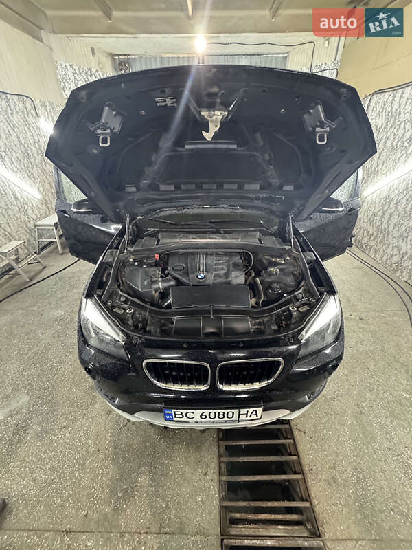 Позашляховик / Кросовер BMW X1 2014 в Львові