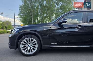 Внедорожник / Кроссовер BMW X1 2012 в 