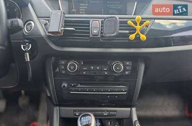 Внедорожник / Кроссовер BMW X1 2012 в 