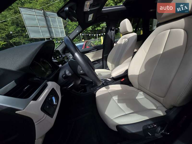 Внедорожник / Кроссовер BMW X1 2019 в Львове
