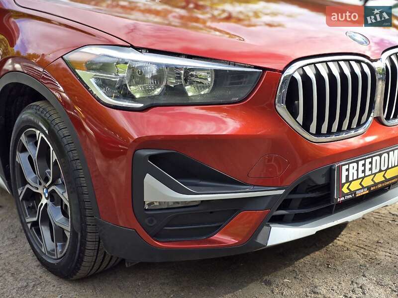 Внедорожник / Кроссовер BMW X1 2019 в Львове