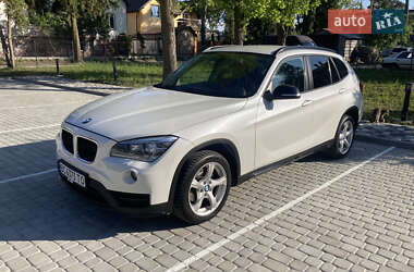 Позашляховик / Кросовер BMW X1 2014 в Львові