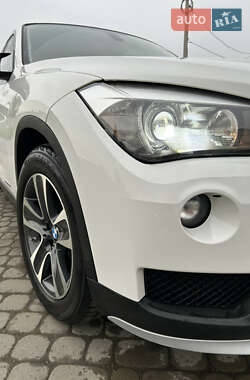 Внедорожник / Кроссовер BMW X1 2014 в 