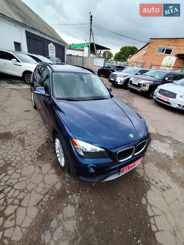 Позашляховик / Кросовер BMW X1 2012 в Чернігові