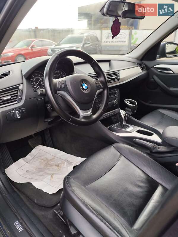 Позашляховик / Кросовер BMW X1 2012 в Чернігові