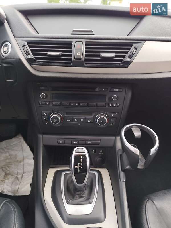 Позашляховик / Кросовер BMW X1 2012 в Чернігові