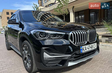 Внедорожник / Кроссовер BMW X1 2020 в Киеве