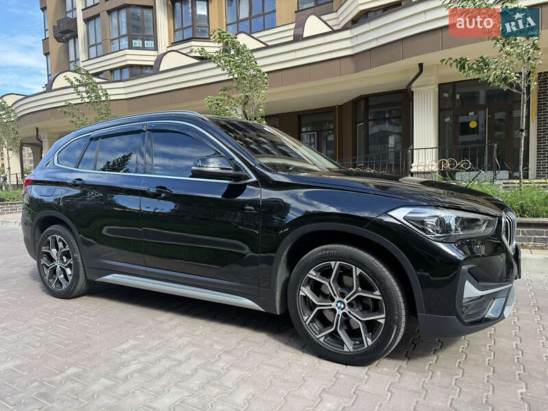 Позашляховик / Кросовер BMW X1 2020 в Києві