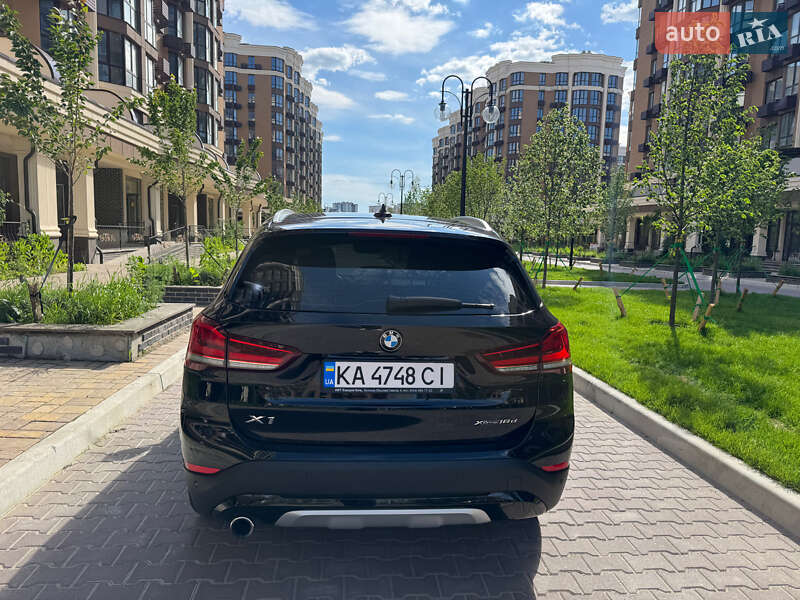 Позашляховик / Кросовер BMW X1 2020 в Києві