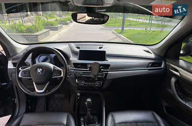 Внедорожник / Кроссовер BMW X1 2020 в 