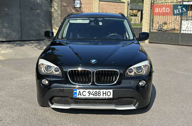 Внедорожник / Кроссовер BMW X1 2011 в 