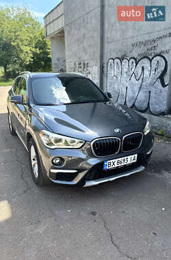 Позашляховик / Кросовер BMW X1 2015 в Житомирі