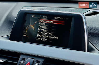 Позашляховик / Кросовер BMW X1 2016 в 