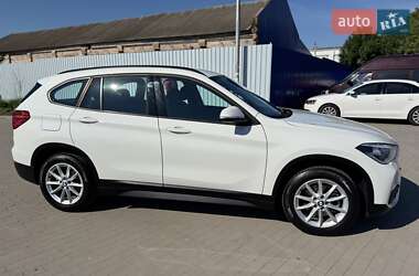 Внедорожник / Кроссовер BMW X1 2017 в Виннице