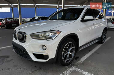 Внедорожник / Кроссовер BMW X1 2018 в Львове