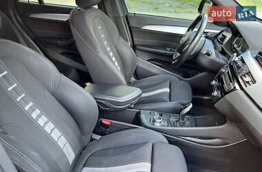 Внедорожник / Кроссовер BMW X1 2018 в 