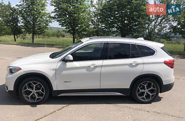 Внедорожник / Кроссовер BMW X1 2016 в 
