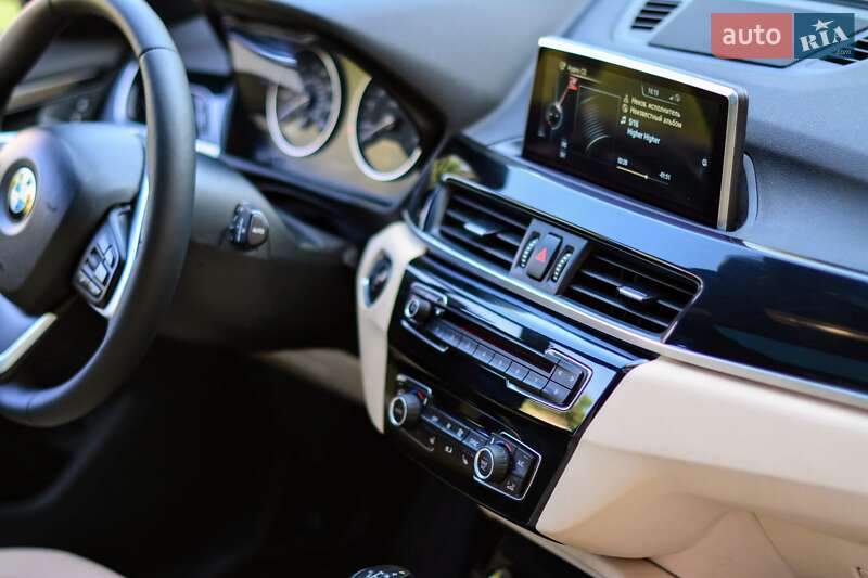 Позашляховик / Кросовер BMW X1 2016 в Кривому Розі